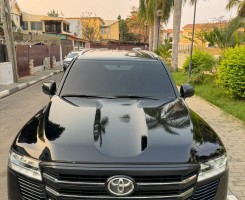 A venda TOYOTA LAND CRUISER GXR TWIN TURBO