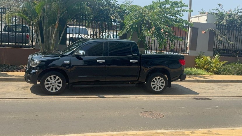 Venda TOYOTA TUNDRA