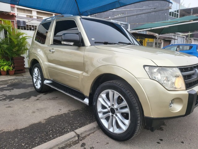 Venda MITSUBISHI PAJERO