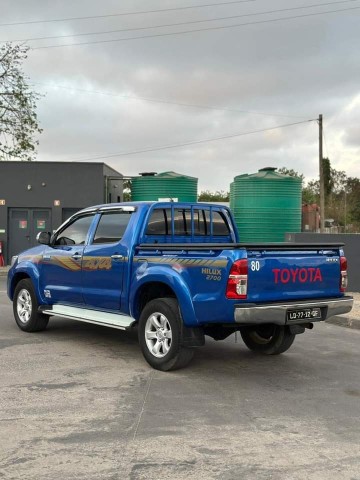 Venda TOYOTA HILUX