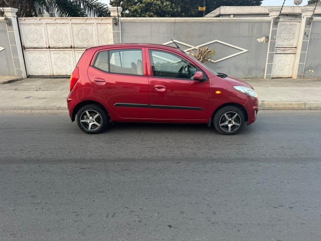 Venda HYUNDAI i10 (1.2)