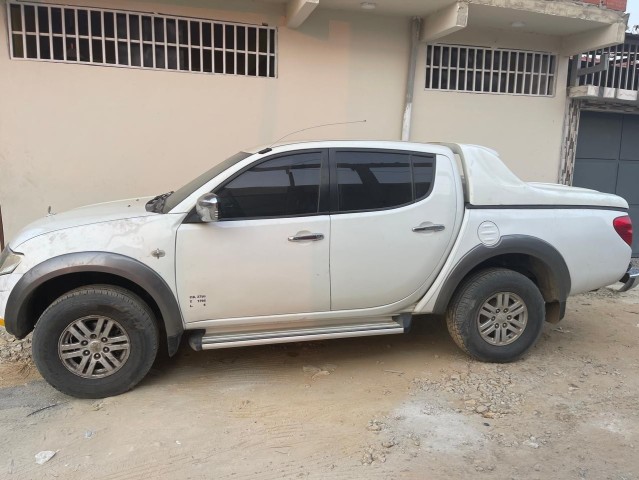 Venda MITSUBISHI L200 | SPORTERO (V6)