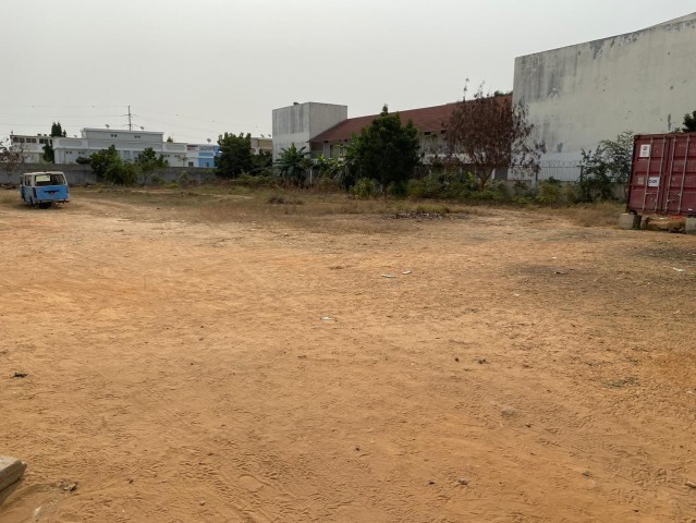 Venda TERRENO NO CENTRO DO TALATONA