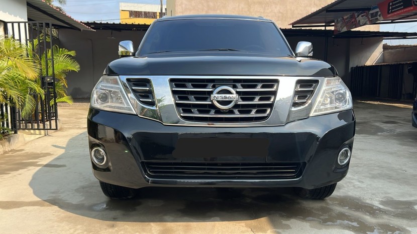 Venda NISSAN PATROL PLATINUM DE ORIGEM