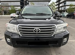 Comprar TOYOTA LAND CRUISER VXR- 5.7