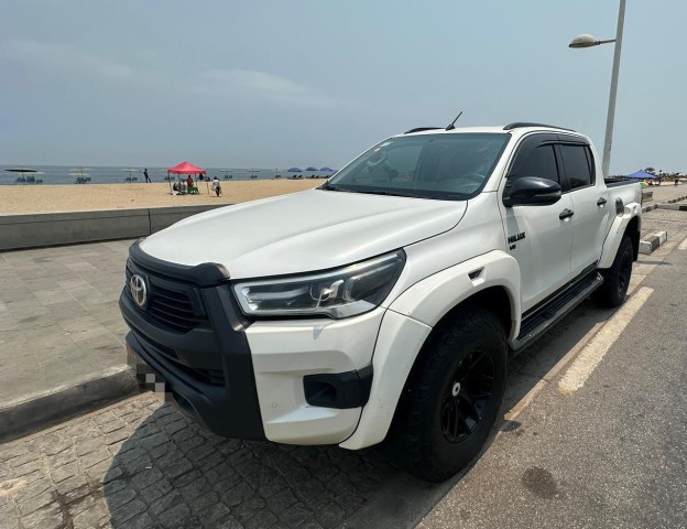 Venda TOYOTA HILUX XTREME V6 LIMITED