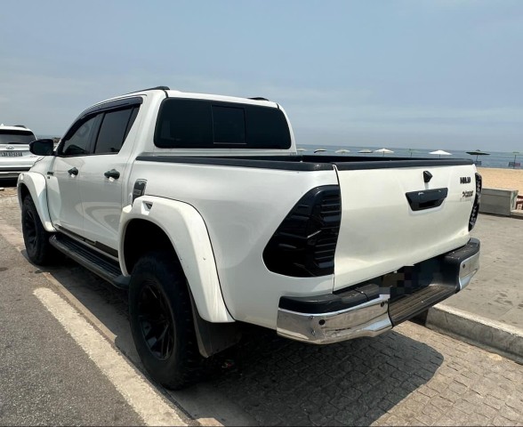 Venda TOYOTA HILUX XTREME V6 LIMITED