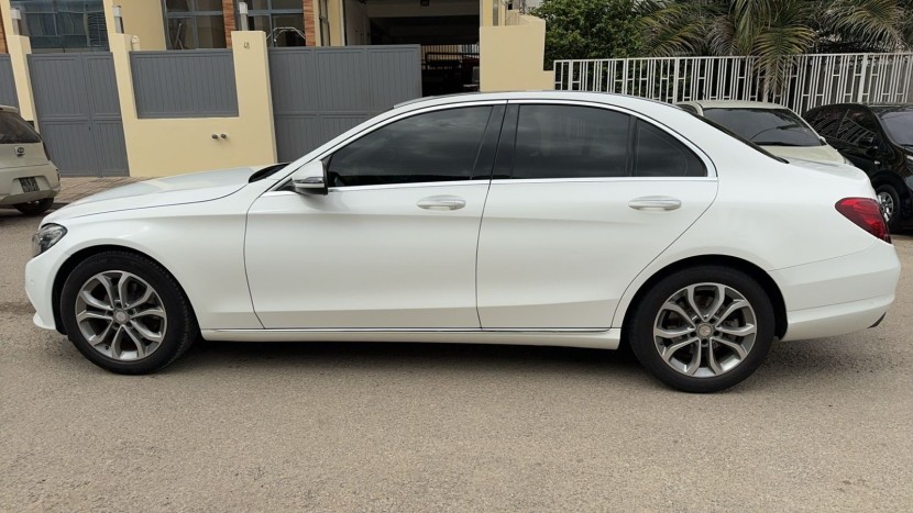 Venda MERCEDES-BENZ C200 FULL OPTION V6