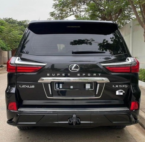 Venda LEXUS SUPER SPORT