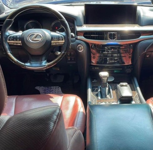 Venda LEXUS SUPER SPORT