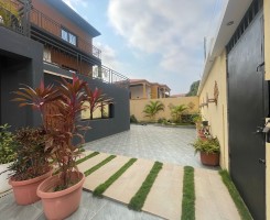 A venda MORADIA TRIPLEX DE ALTO PADRÃO