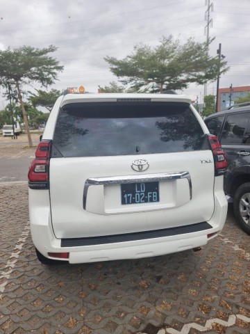 Venda TOYOTA LANDCRUISER PRADO TXL