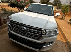 Anúncio TOYOTA LAND CRUISER VXR