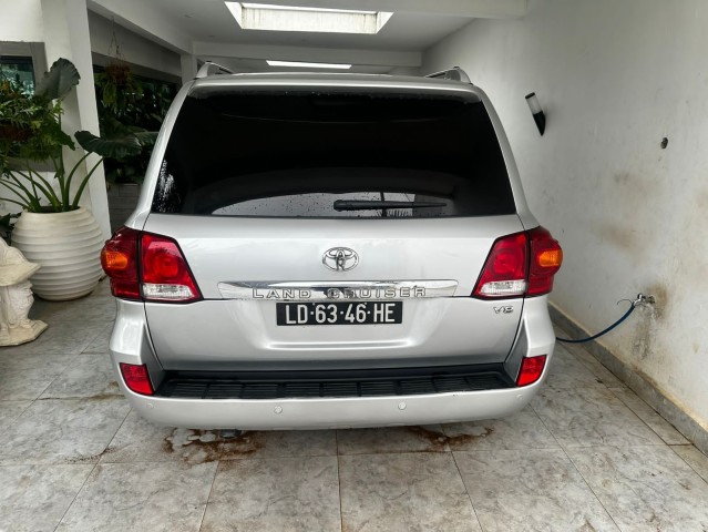 Venda TOYOTA LAND CRUISER GXR