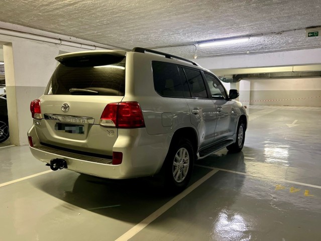 Venda TOYOTA LAND CRUISER GX.R V8