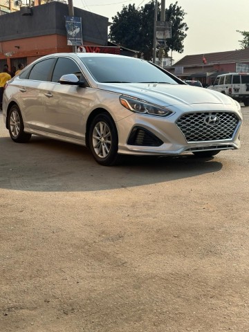 Venda HYUNDAI SONATA LIMPO