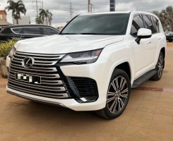 A venda LEXUS LX-600 FULL EXTRAS 2024