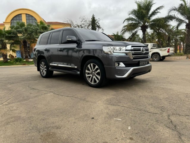 Venda TOYOTA LAND CRUISER | VXR