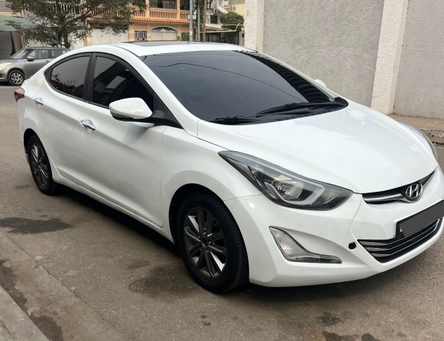 Venda HYUNDAI ELANTRA LIMPO