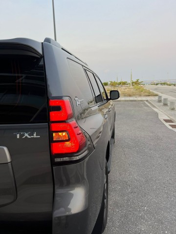 Venda TOYOTA LAND CRUISER PRADO TXL