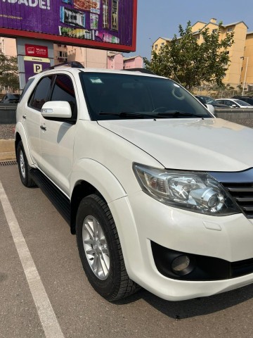 Venda TOYOTA FORTUNER | V6