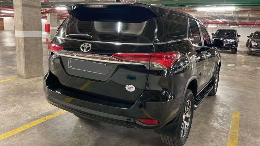 Venda TOYOTA FORTUNER LIMPO