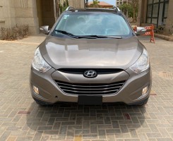 A venda HYUNDAI TUCSON LIMPO MOTOR SELADO