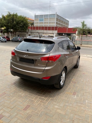 Venda HYUNDAI TUCSON LIMPO MOTOR SELADO