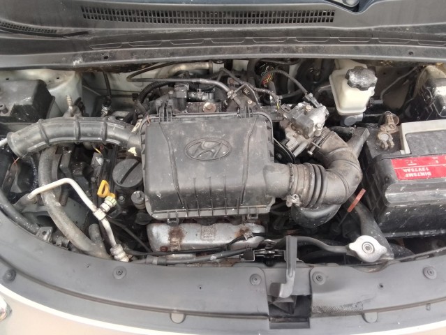 Venda HYUNDAI I10 LIMPO MOTOR SELADO