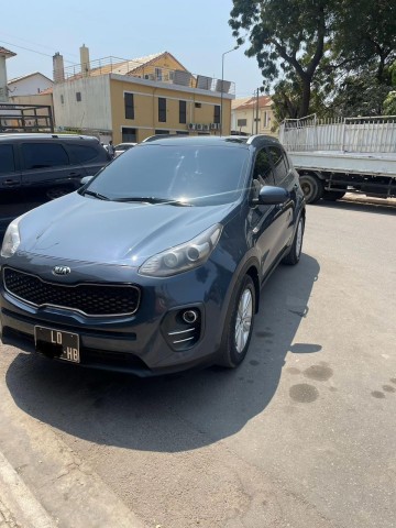 Venda KIA SPORTAGE LIMPO MOTOR SELADO