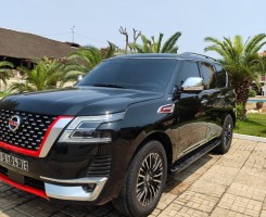 A venda NISSAN PATROL PLATINUM ORIGINAL