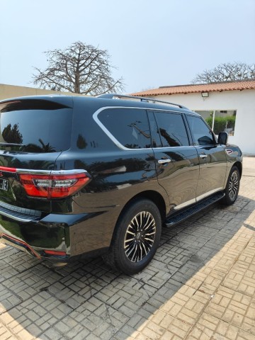 Venda NISSAN PATROL PLATINUM ORIGINAL