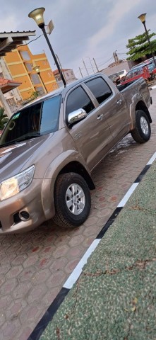 Venda TOYOTA HILUX VIGO