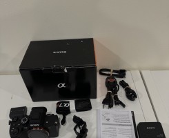 Comprar Câmera DSLR Nikon D850/Câmera sem espelho Sony a7R V