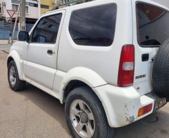 A venda SUZUKI JIMMY LIMPO DE ORIGEM