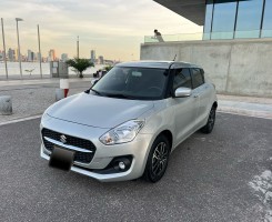 A venda SUZUKI SWIFT MOTOR SELADO SEMI NOVO
