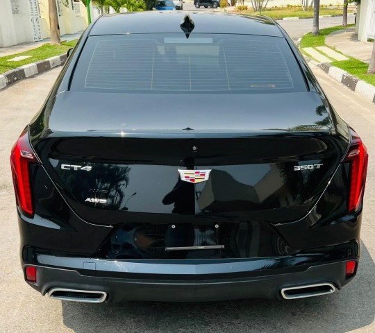 Venda CADILLAC CT4 LUXUOSO