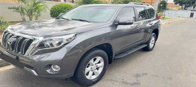 Venda TOYOTA LAND CRUISER PRADO