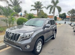 Anúncio TOYOTA LANDCRUISER PRADO