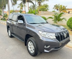 A venda TOYOTA LANDCRUISER PRADO EXR 2023