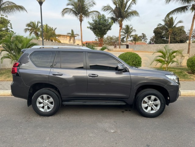 Venda TOYOTA LANDCRUISER PRADO EXR 2023