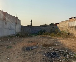 A venda ️Vende-se um terreno 15/25