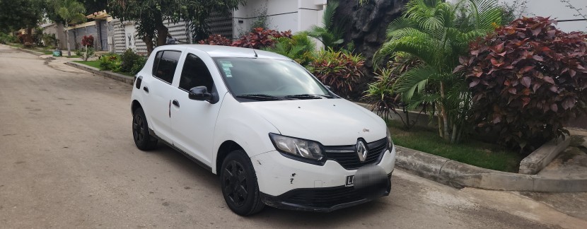 Venda Renault sandero impecável