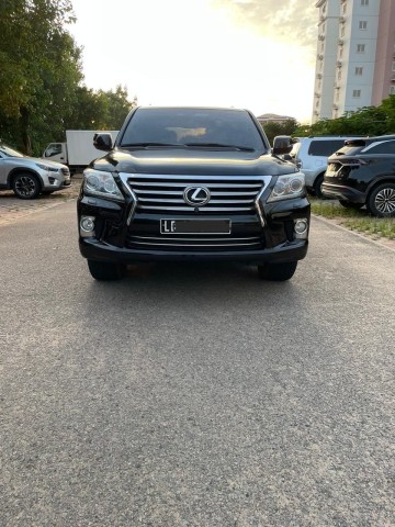 Venda LEXUS LX 570