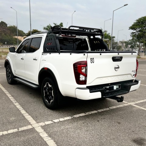 Venda NISSAN NAVARA ÚLTIMO MODELO