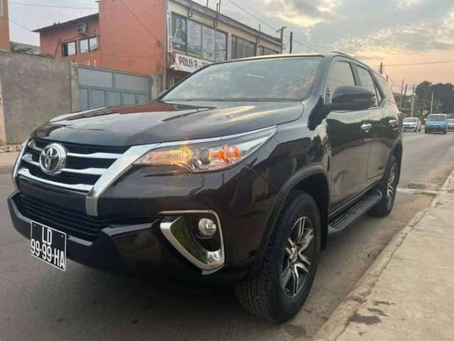 Venda TOYOTA FORTUNER