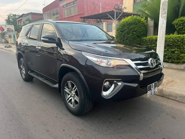 Venda TOYOTA FORTUNER