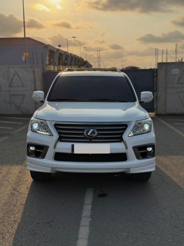 Venda LEXUS LX570 S