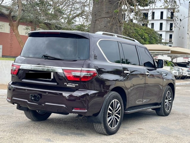 Venda Nissan Patrol Platinum - 2015