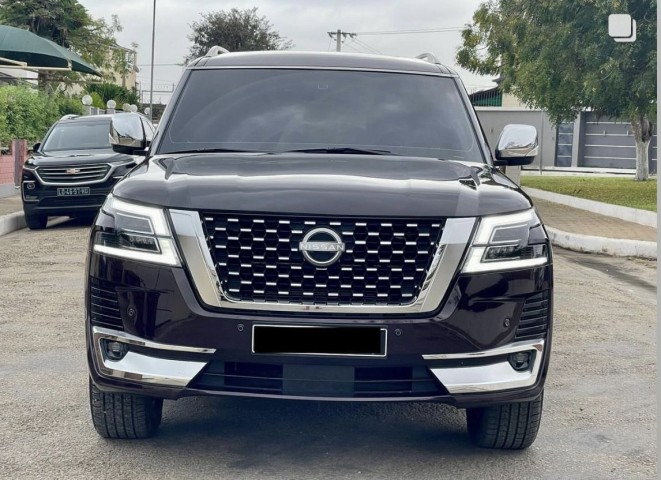 Venda Nissan Patrol Platinum - 2015